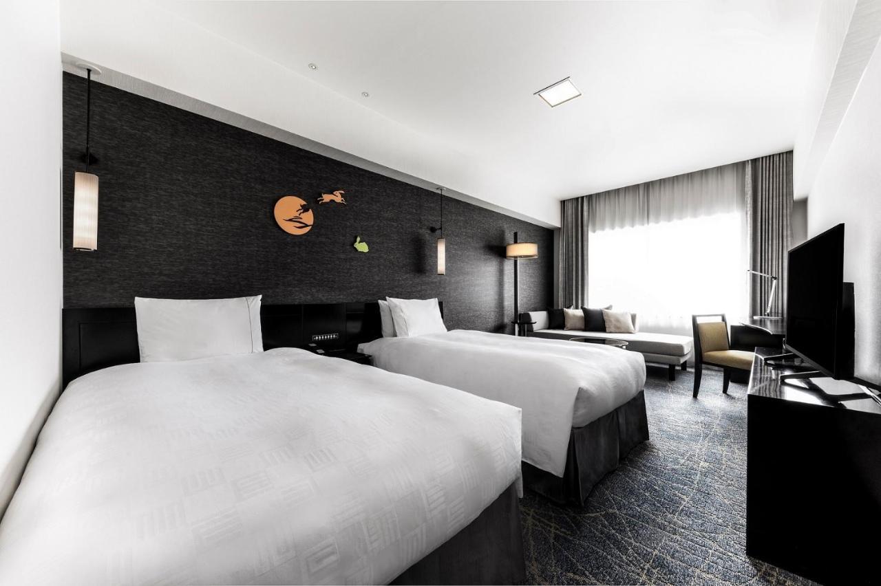 The Royal Park Hotel Kyoto Sanjo Bagian luar foto