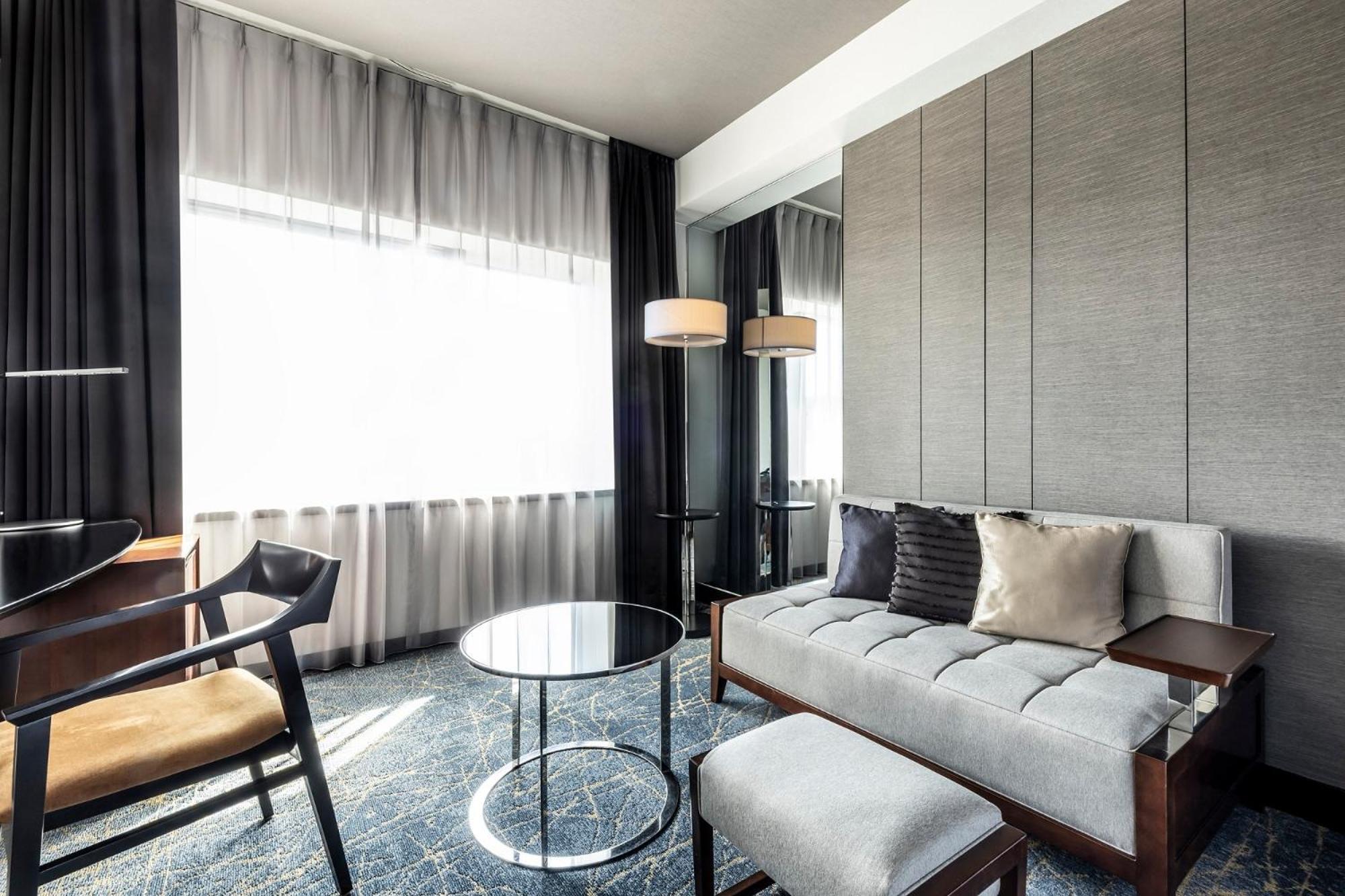 The Royal Park Hotel Kyoto Sanjo Bagian luar foto